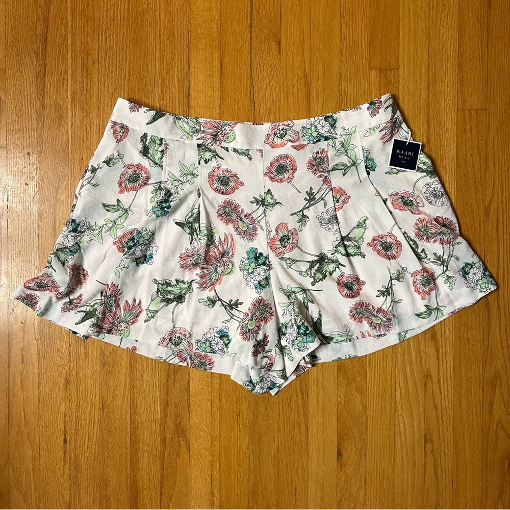 Kaari Blue Floral Women Shorts (3X) - White and Pink